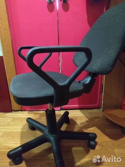 Компьютерное кресло