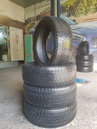 Goodyear UltraGrip Ice SUV 235/55 R19 105T