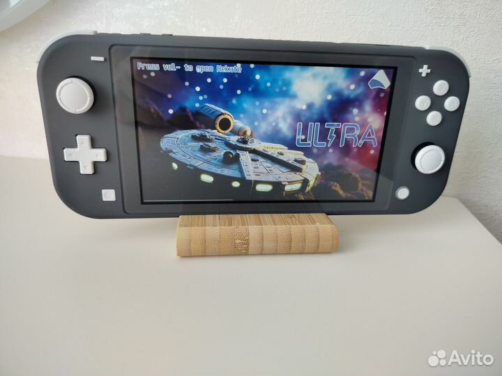 Nintendo switch lite прошитая 128Gb новая