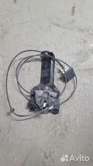 Mitsubishi colt европа замок капота с тросиком
