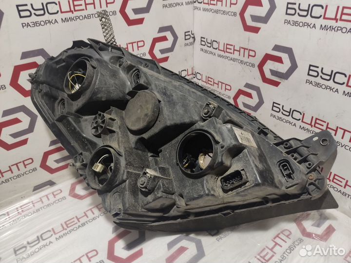 Фара левая Ивеко Дейли Е4 06-11 год