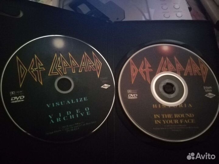 DVD диск Def Leppard