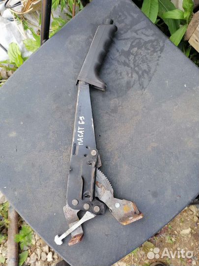 Рычаг ручник Volkswagen Passat b3