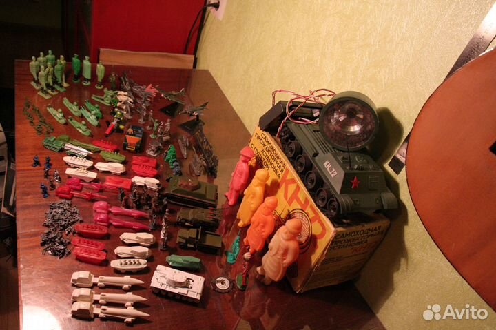 Солдатики зми-компашка весёлых солдатиков