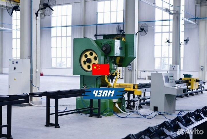 Полуавтоматическая линия для пробивки отверстий