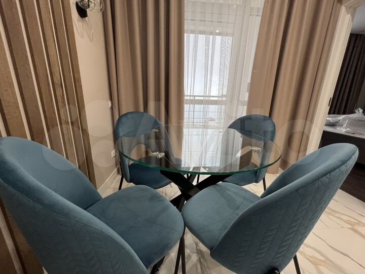 2-к. квартира, 50 м², 3/3 эт.