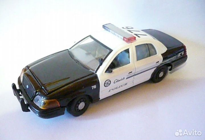 Gearbox.ford crown victoria.Glendale police 911.1:
