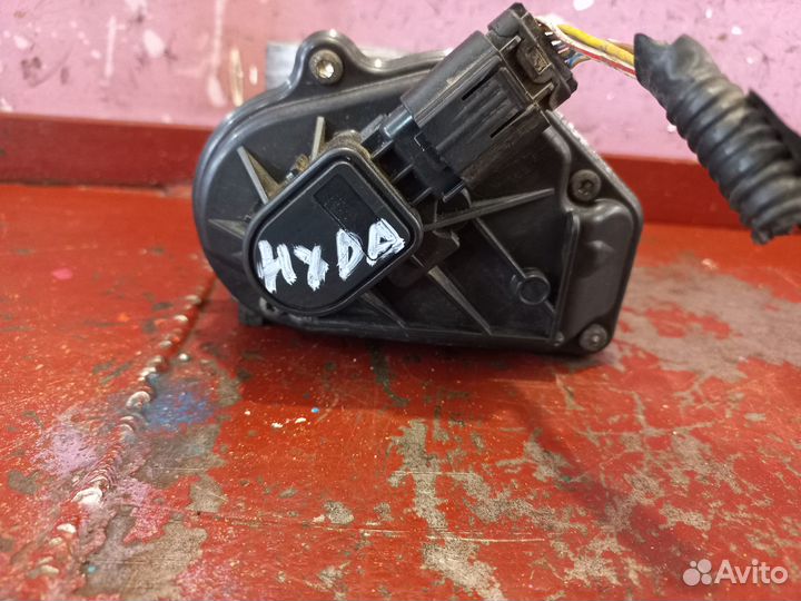 Дроссельная заслонка Форд Фокус 2,1,6 Ford Focus 2