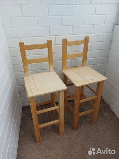 Барный стул