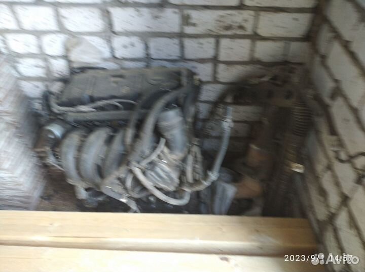 Двигатель пежо-308 б/у на запчасти