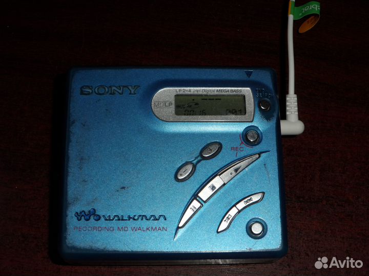 MD плейер Sony Walkman MZ-R500