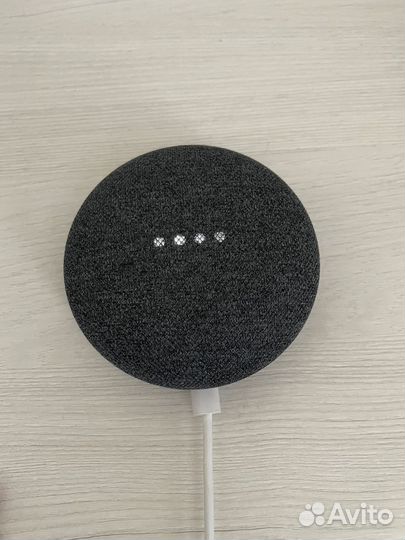 Google Home Mini - умная колонка - станция