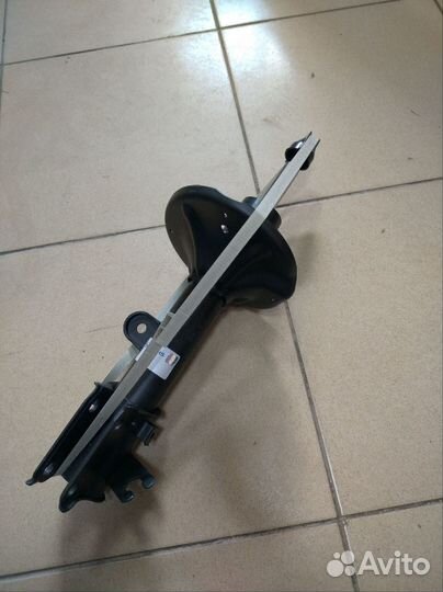 Амортизатор задний правый hyundai/KIA 546612E500