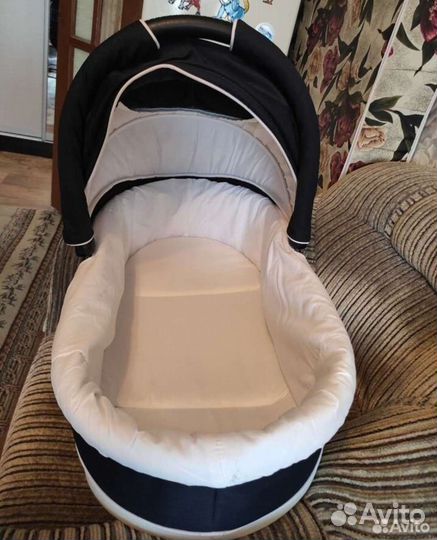 Детская коляска