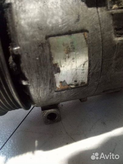 Компрессор кондиционера Mercedes-Benz M-Класс W163