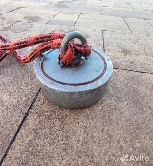 Поисковый магнит