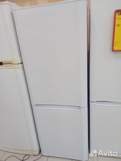 Описание Холодильник Indesit BIA 16 (18)