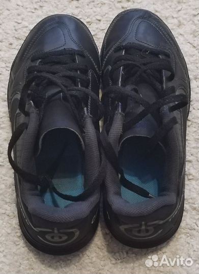 Футбольные Бутсы сороконожки nike детские р.35.5