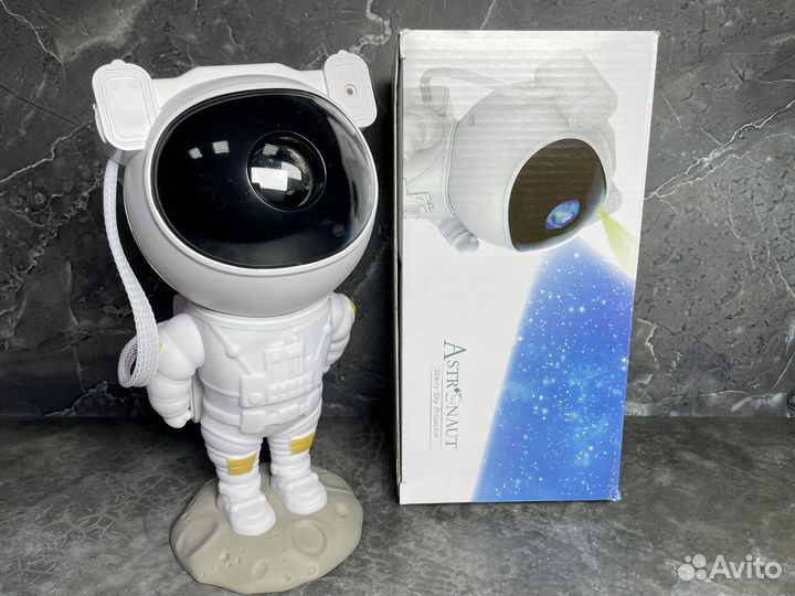 Светильник ночник настольный 4 в 1