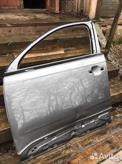 Дверь левая Audi Q7