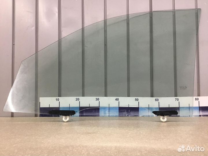 Стекло двери передней правой Mitsubishi Outlander