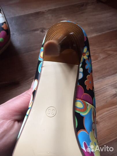 Туфли женские