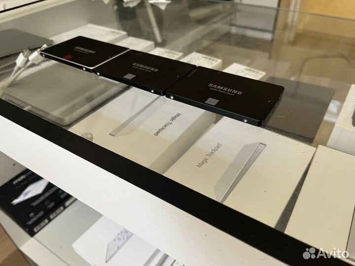 SSD-диски Samsung 512 Gb SATA-III 2,5