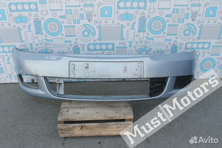 Бампер передний Skoda Octavia A5 дефект