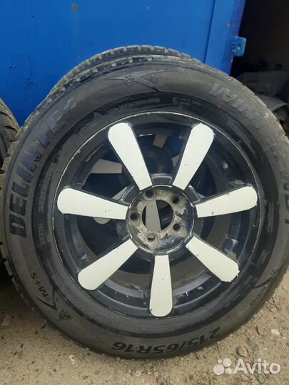 R16 Delinte Winter WD1 215/65, PCD 5x108 DIA 72