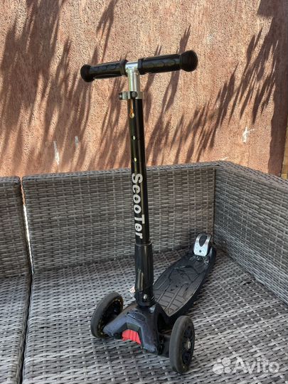 Самокат Scooter