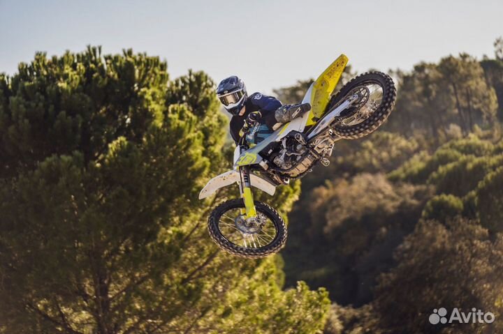 Husqvarna FC 250 - 2024 NEW