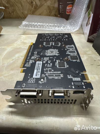 Видеокарта gtx550ti 2GB DDR5 128bit