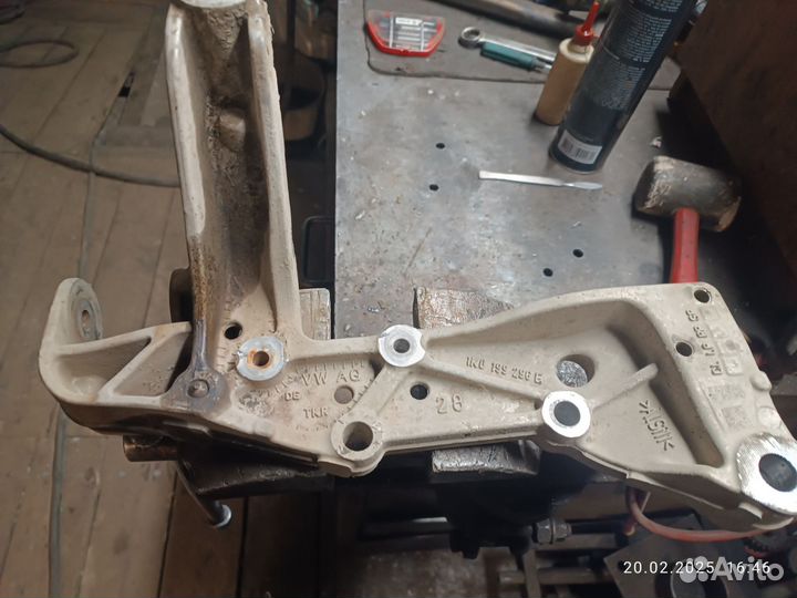 Подрамник skoda octavia a5