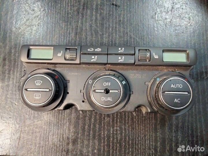 Блок управления климат-контролем Volkswagen Golf 5