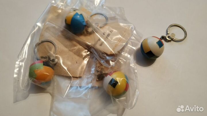 Брелок сувенирный головоломка Мячик СССР