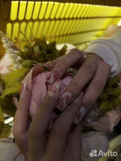 Мастер маникюра