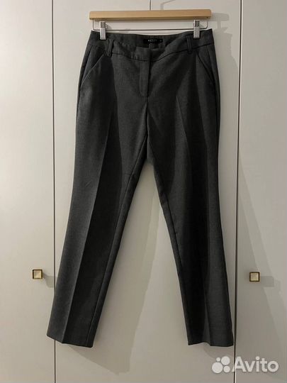 Брюки классические женски 42 (2 шт)