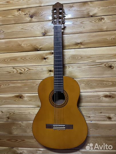 Гитара yamaha C40