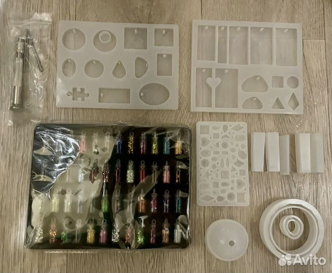 Молды/ формы и блестки для эпоксидной смолы