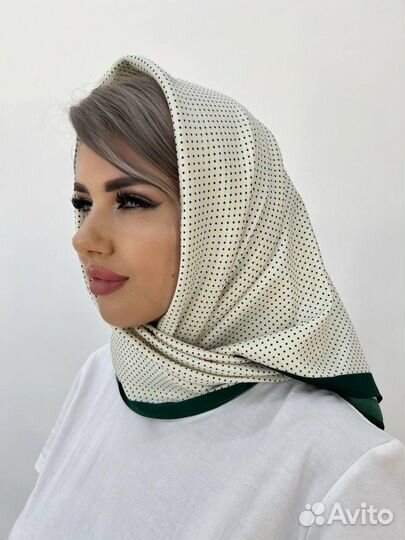 Шелковый платок в горошек разные цвета под винтаж