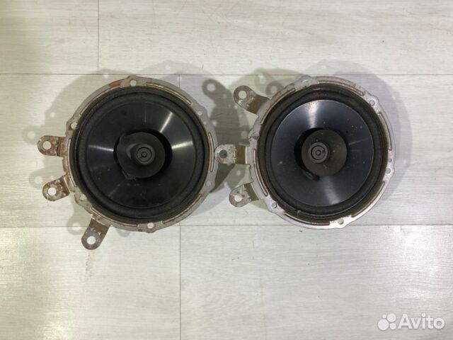 Динамик передний peugeot 107 1.0 мт