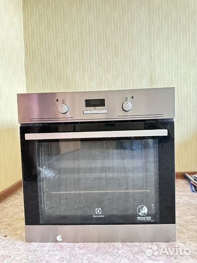 Духовой шкаф electrolux
