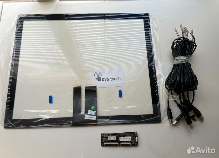 Сенсорное стекло емкостное