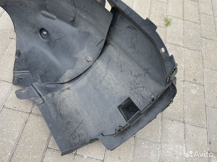 Подкрылок (локер) передний VW Passat B8