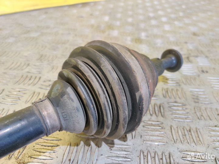 Привод передний левый Audi Tt 8J3 ccza 2010