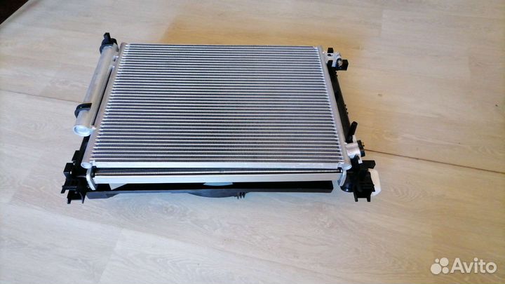 Радиатор на Ларгус