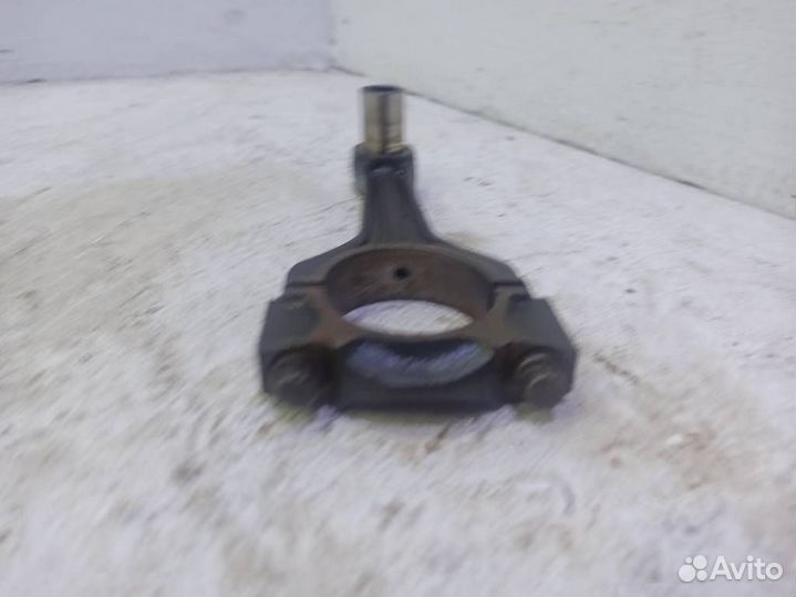 Шатун A1020301020 Мерседес W124 E