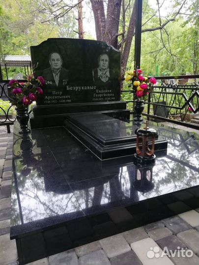 Памятники Гранит Мрамор