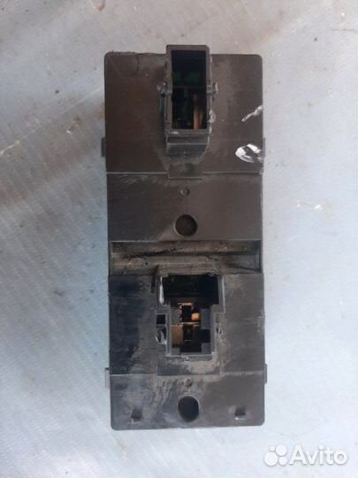 Блок кнопок стеклоподъёмника Infiniti G35/37/25