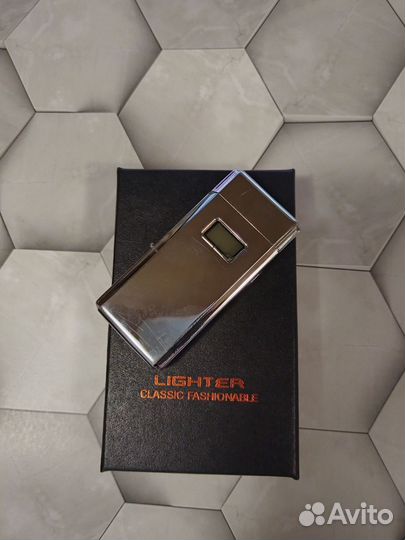 Электронная зажигалка, новая